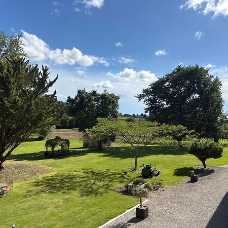 Villa Château Au Milieu Des Vignes *